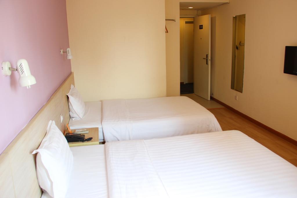 7Days Inn Wuhan Zongguan Стая снимка