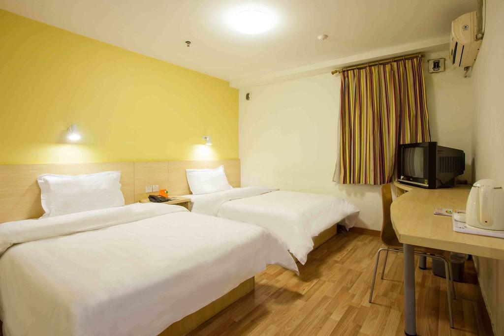 7Days Inn Wuhan Zongguan Стая снимка
