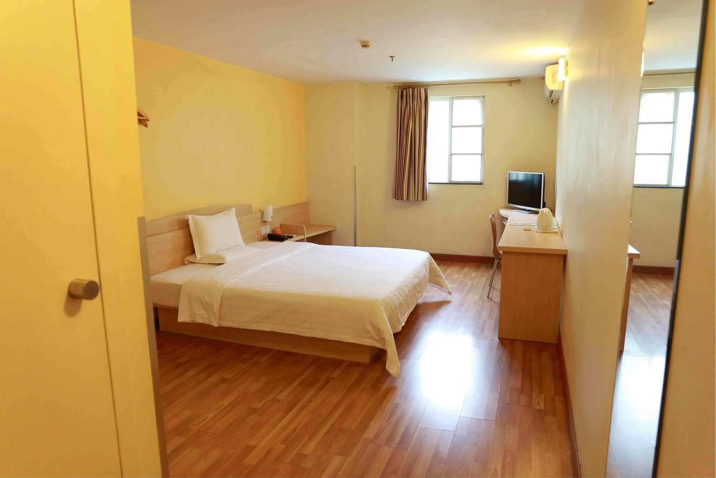 7Days Inn Wuhan Zongguan Стая снимка
